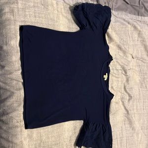 Beautiful dressy shirt!!